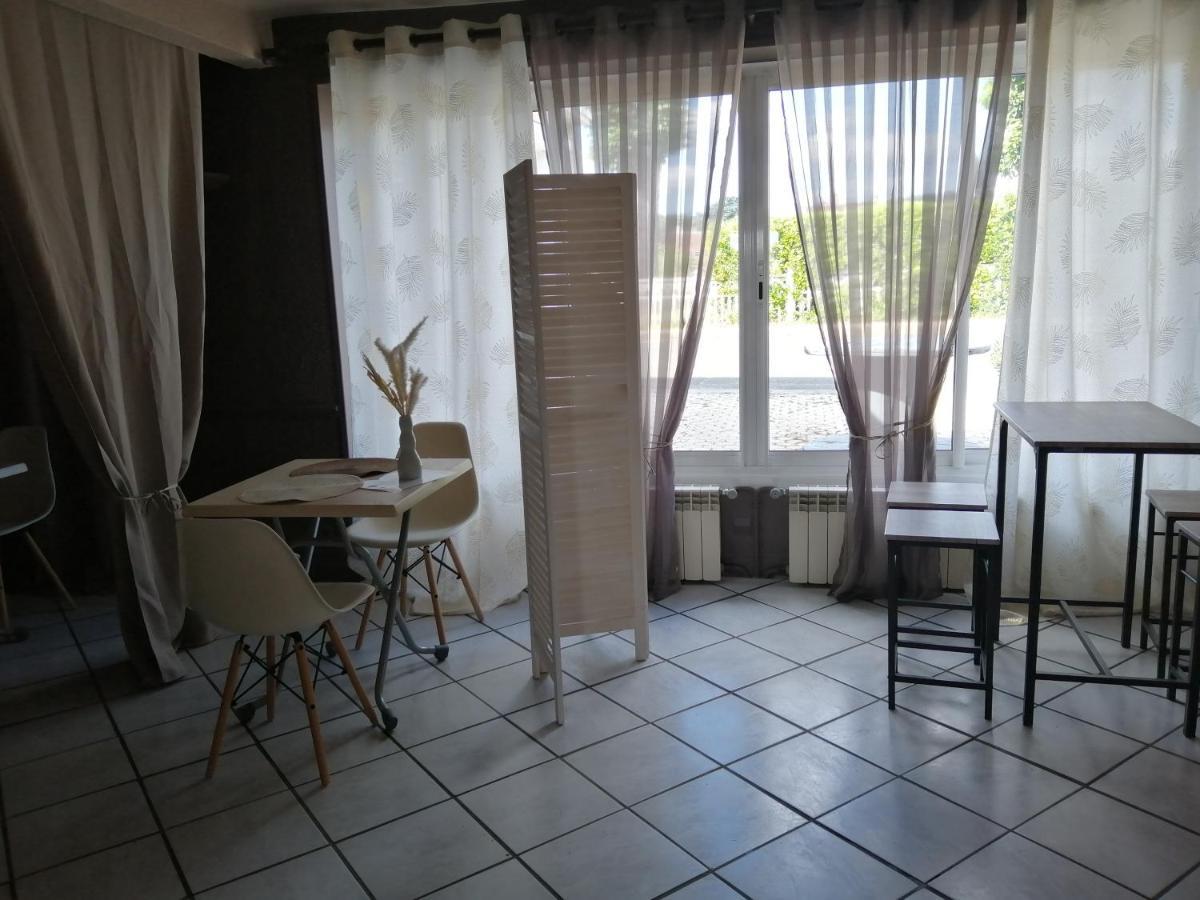 Les Chambres De La Gare Noyers-sur-Cher Eksteriør bilde